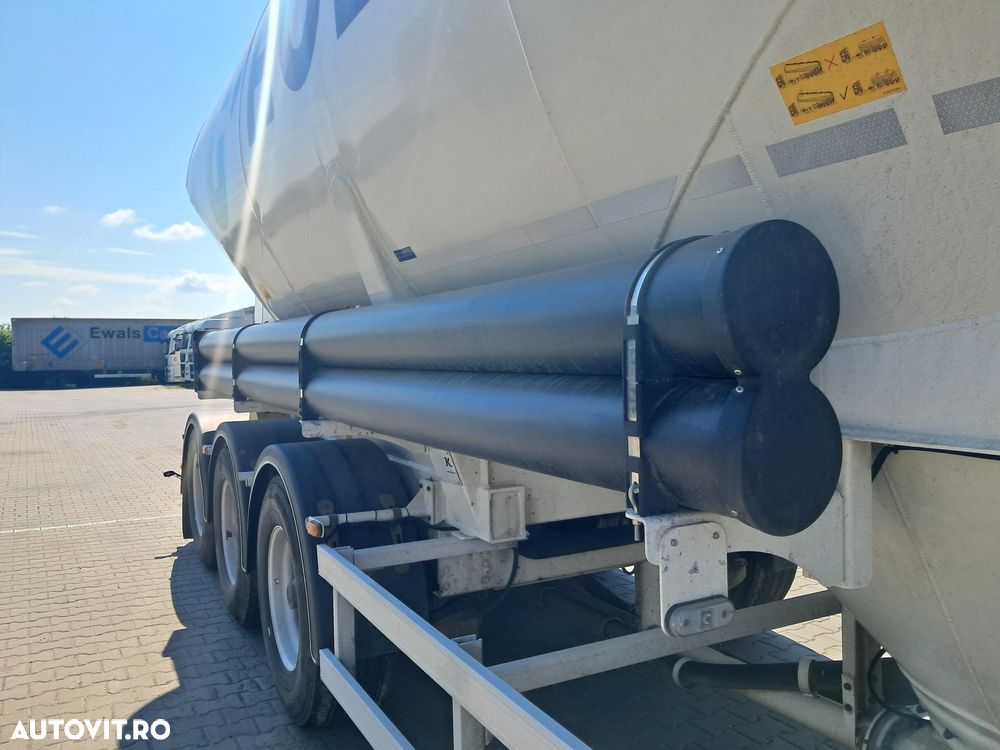 Kaessbohrer SILOLEGEND STB CT-11 - 13
