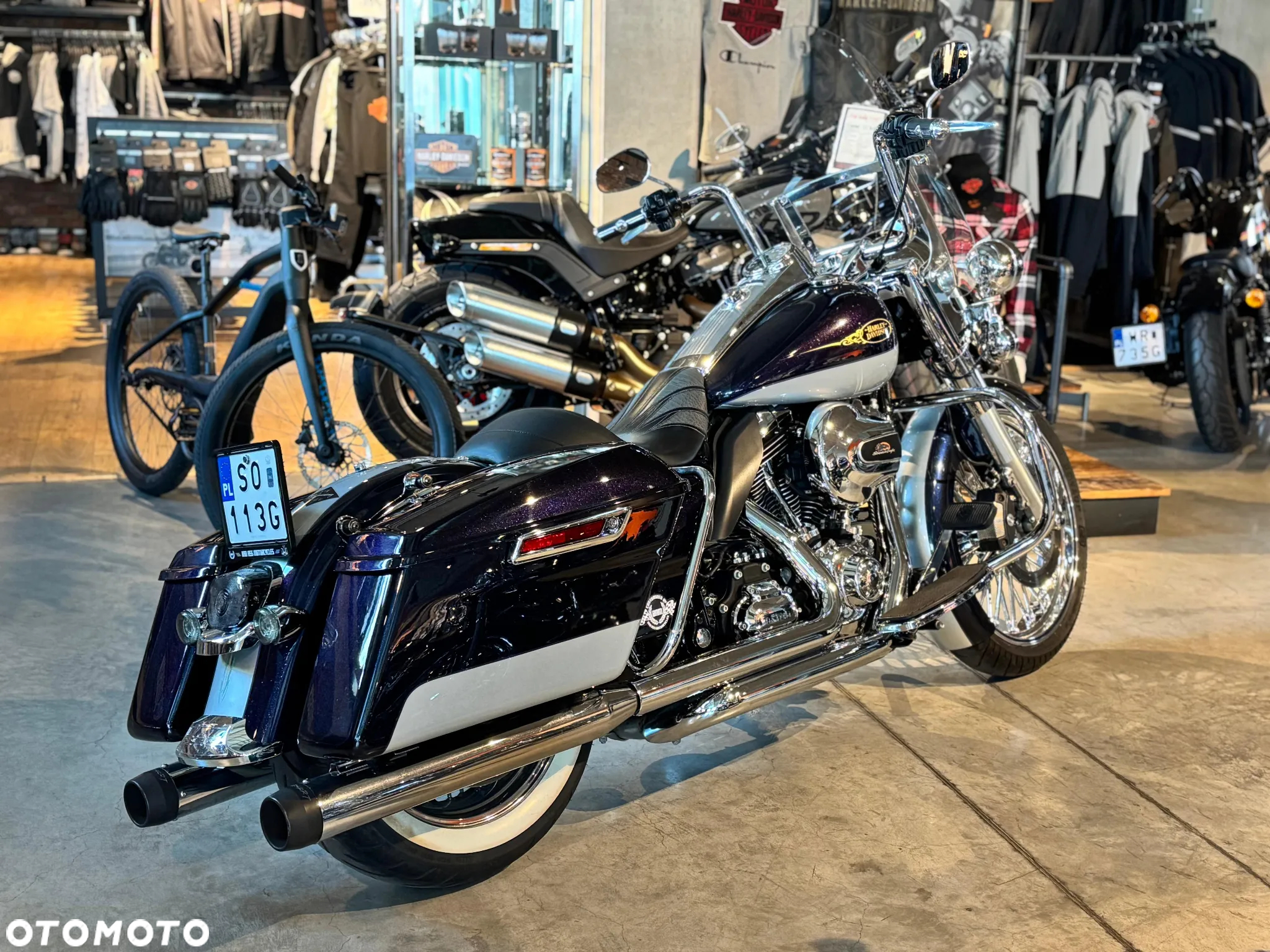 Harley-Davidson Touring Road King - 3