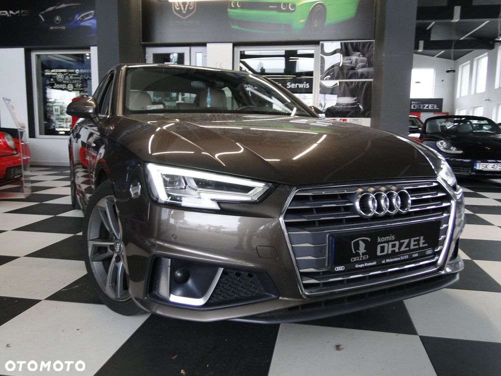 Audi A4 Limousine - 3