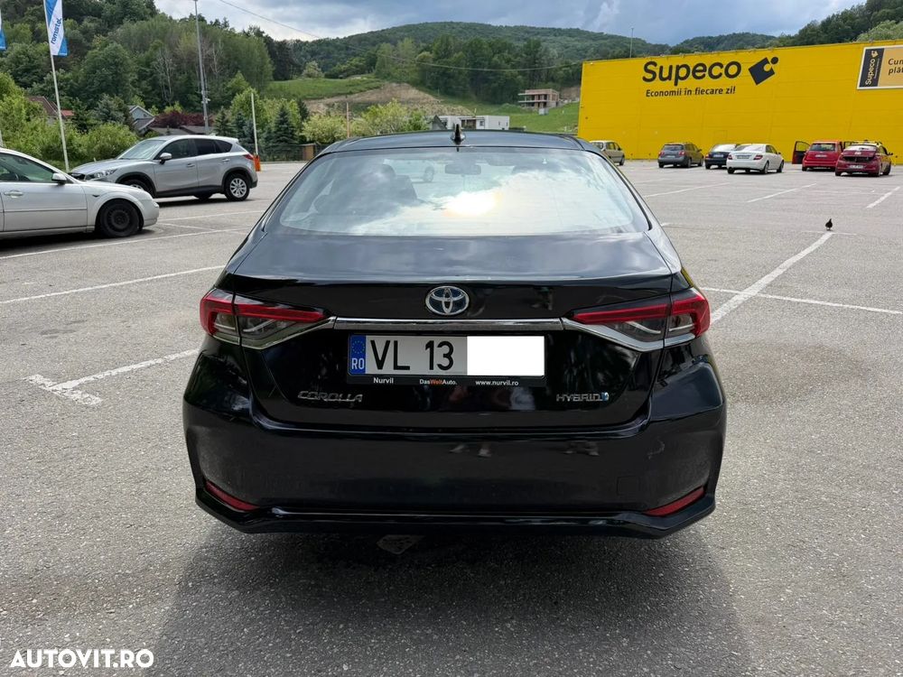Toyota Corolla 1.8 HSD Dynamic - 12