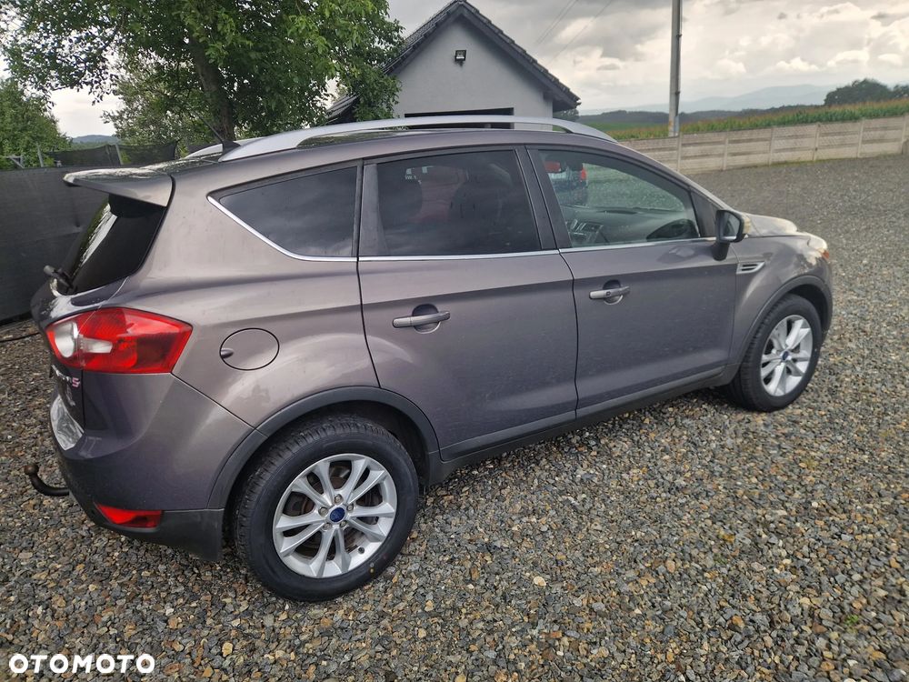 Ford Kuga 2.0 TDCi 4WD Titanium - 6