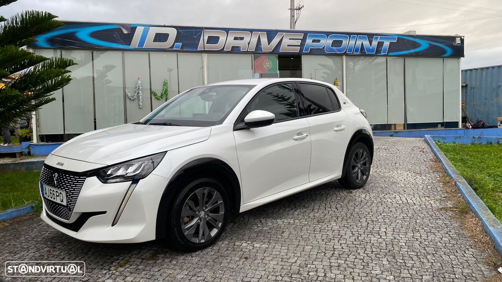 Peugeot e-208 50 kWh Allure Pack - 2