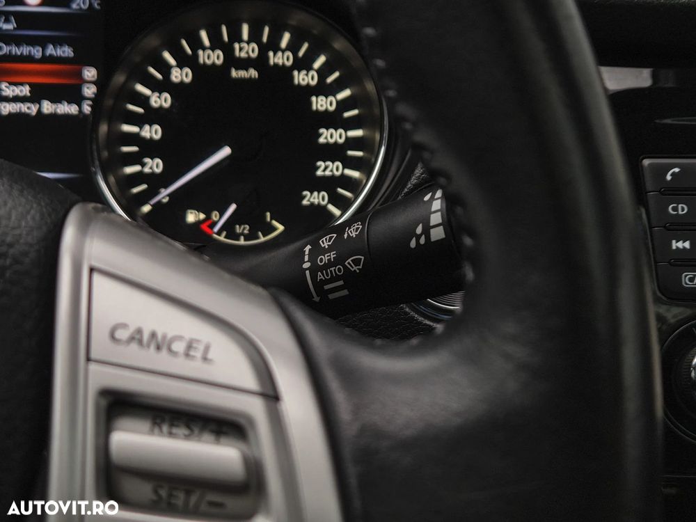 Nissan Qashqai 1.6 DCI Start/Stop Tekna - 20