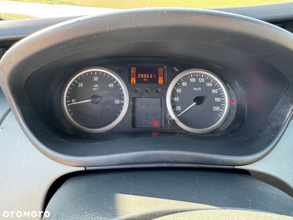 Opel VIVARO - 15