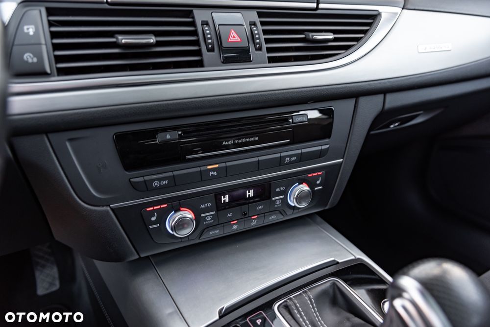 Audi A6 Avant 3.0 TFSI quattro S tronic - 32