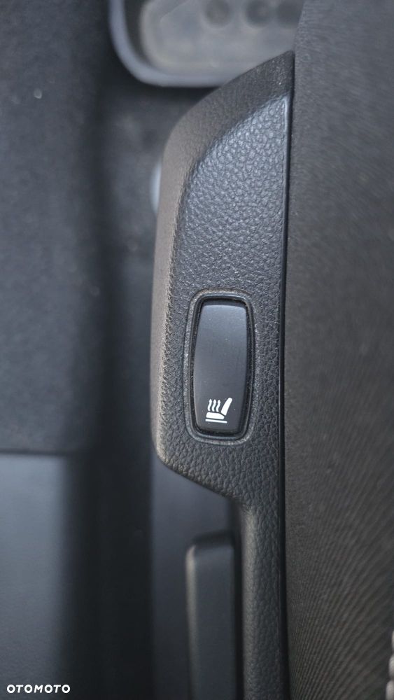 Dacia Duster SCe 115 2WD Comfort - 11
