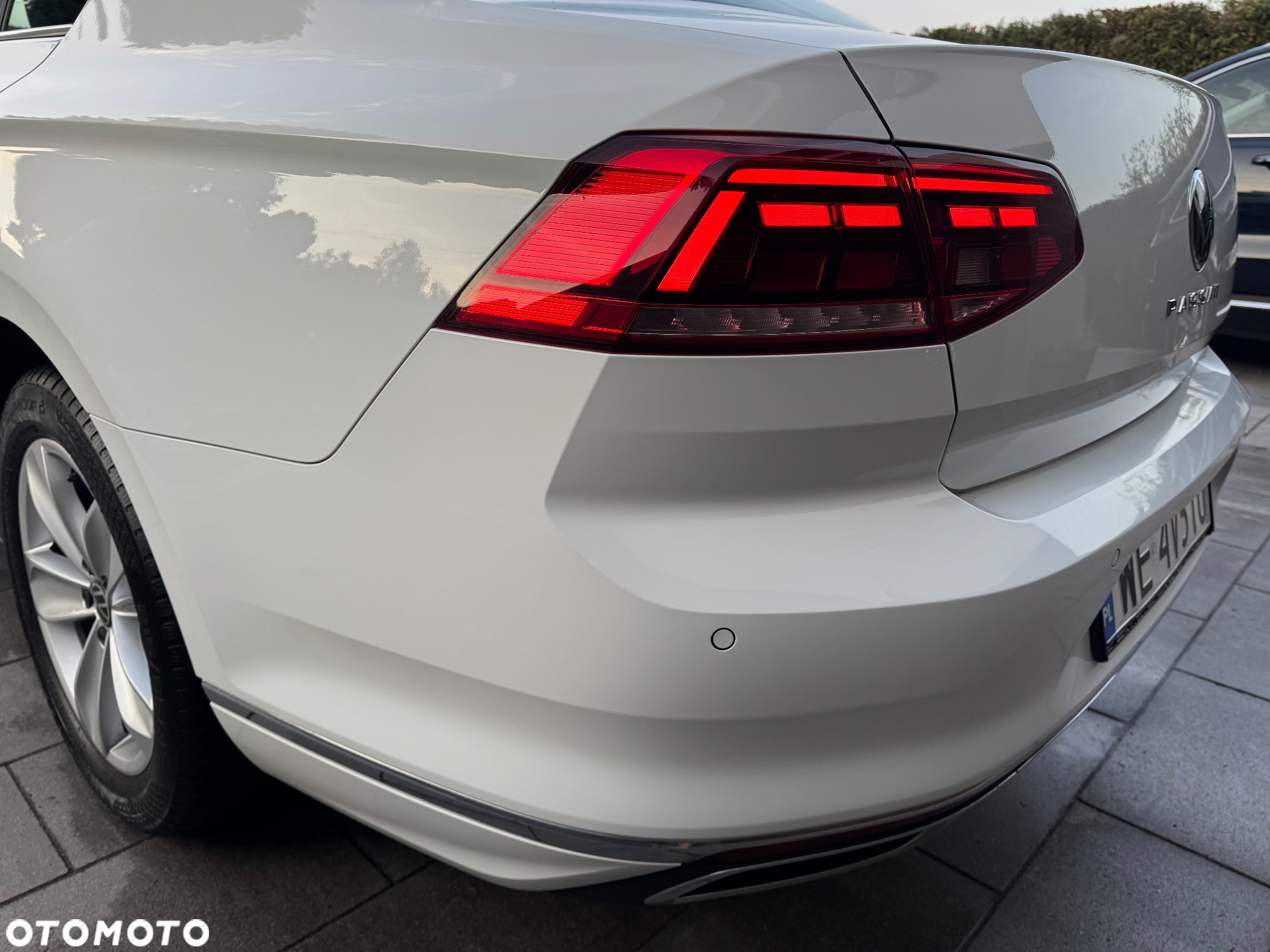 Volkswagen Passat 2.0 TSI Elegance DSG - 12