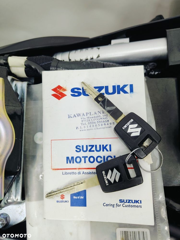 Suzuki DL - 26