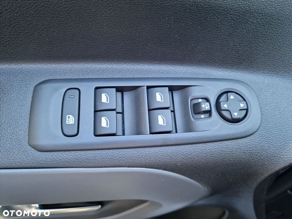 Toyota Proace City Verso Long 1.5 D-4D Family - 18