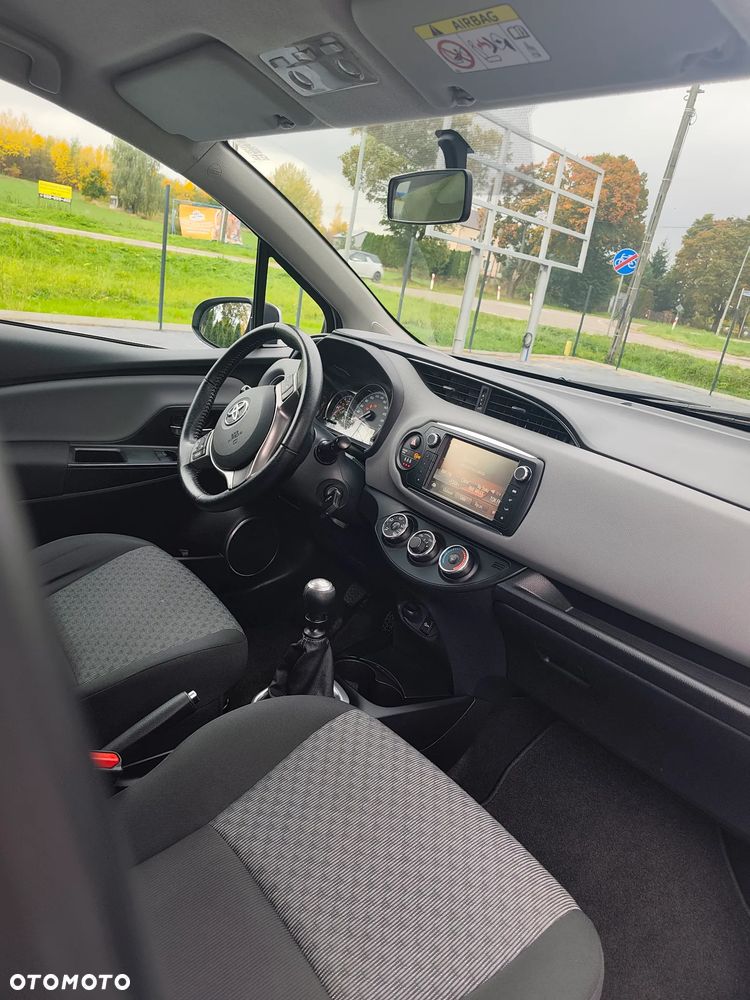 Toyota Yaris - 27