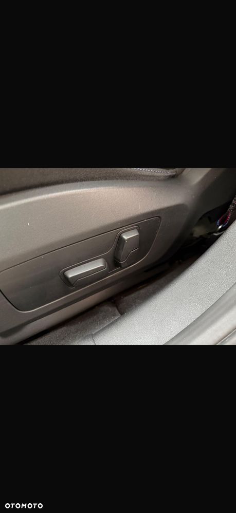 BMW Seria 1 120d Sport Line Shadow sport - 27