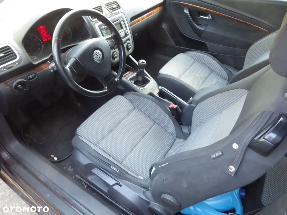 Volkswagen Eos 2.0 FSI - 5
