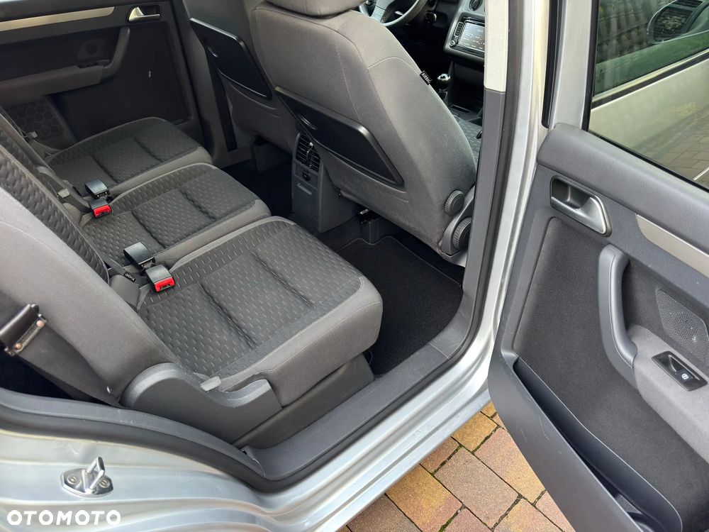 Volkswagen Touran 1.6 United - 13
