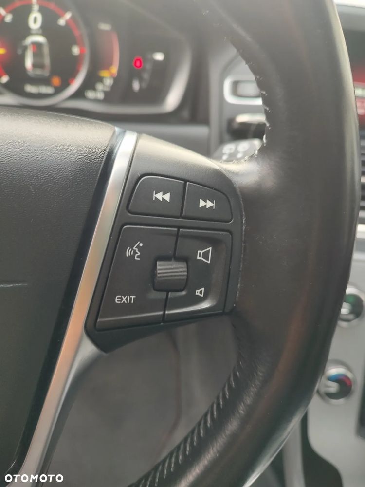 Volvo XC 60 D3 Geartronic Ocean Race - 19