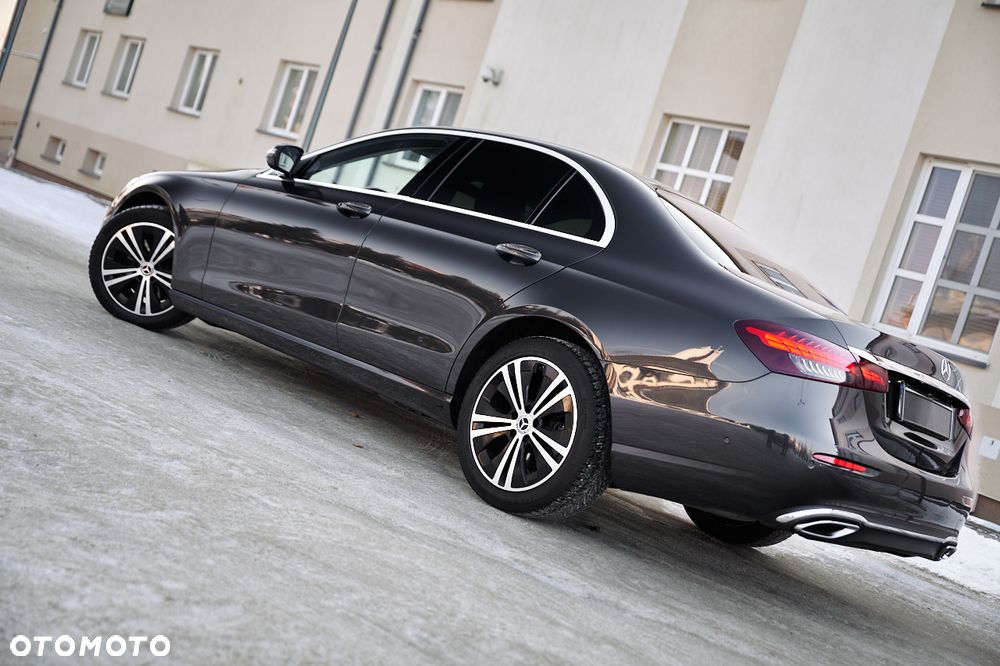 Mercedes-Benz Klasa E 220 d 9G-TRONIC - 2