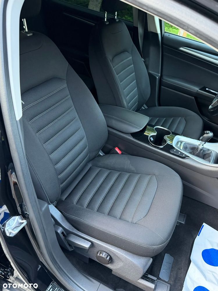Ford Mondeo - 18