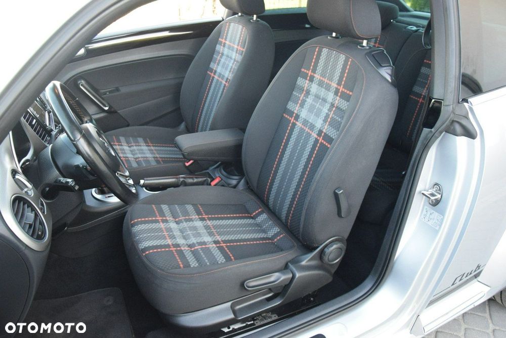 Volkswagen Beetle 1.2 TSI DSG BlueMotion Technology Club - 23