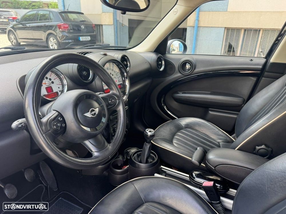 MINI Countryman Cooper D - 10