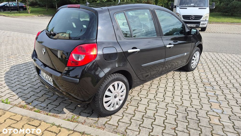 Renault Clio 1.2 TCE Authentique - 4