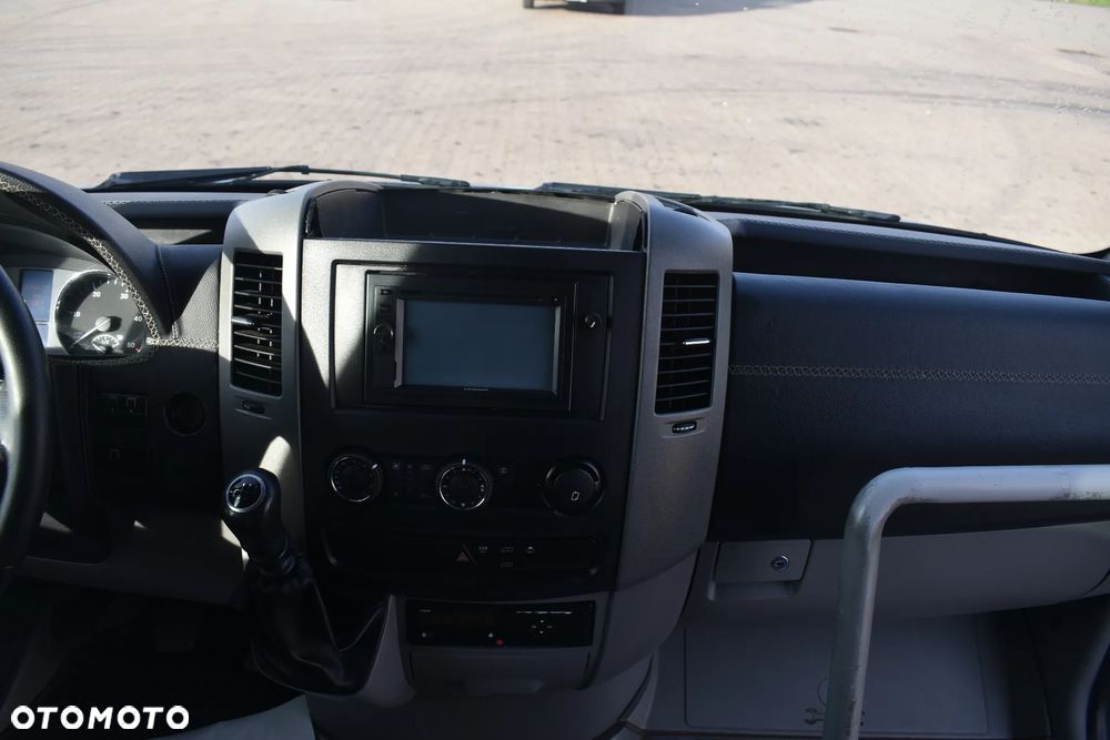 Mercedes-Benz Sprinter 519 CDI - 19