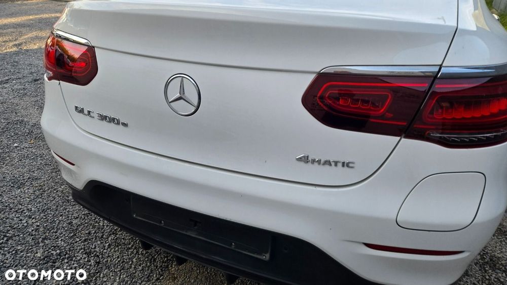 Mercedes-Benz GLC - 30