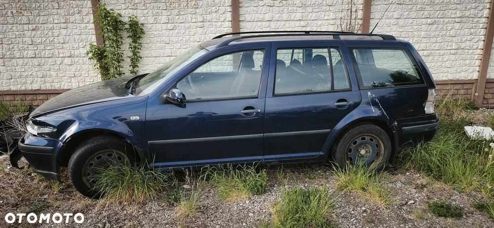 Volkswagen Golf - 9