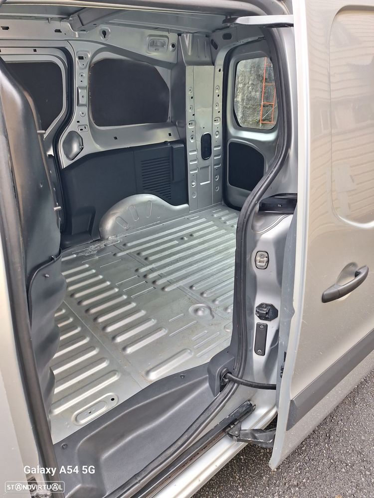 Citroën Berlingo Longa - 15