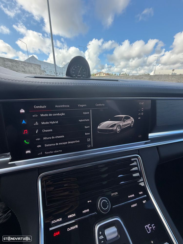 Porsche Panamera 4 E-Hybrid Platinum Edition com PDLS - 11