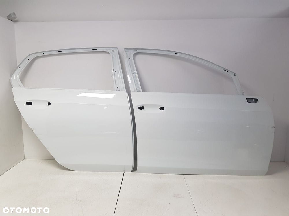 VW GOLF 8 VIII 19-24 5H DRZWI PRAWE TYLNE TYŁ HB  5H4833312 5H4833312F - 2
