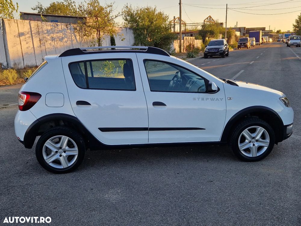 Dacia Sandero 0.9 Stepway - 5