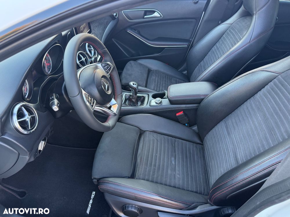 Mercedes-Benz CLA 180 - 11