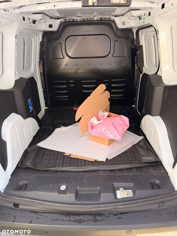 Ford Transit Courier Trend - 20