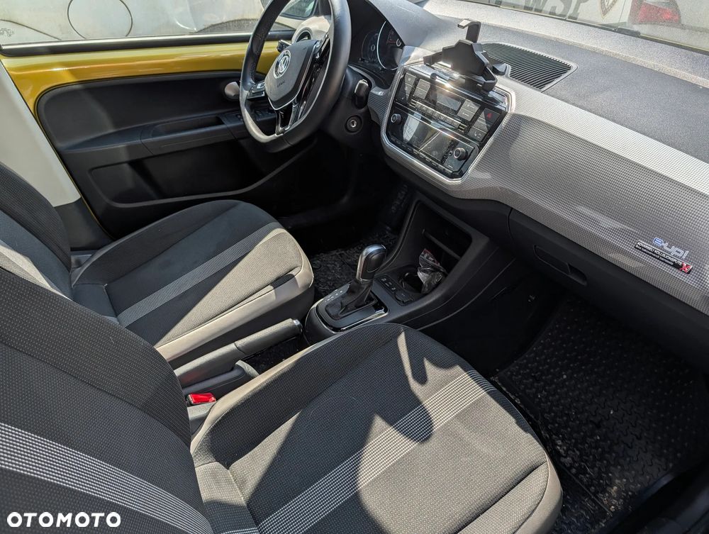 Volkswagen up! e-up - 5