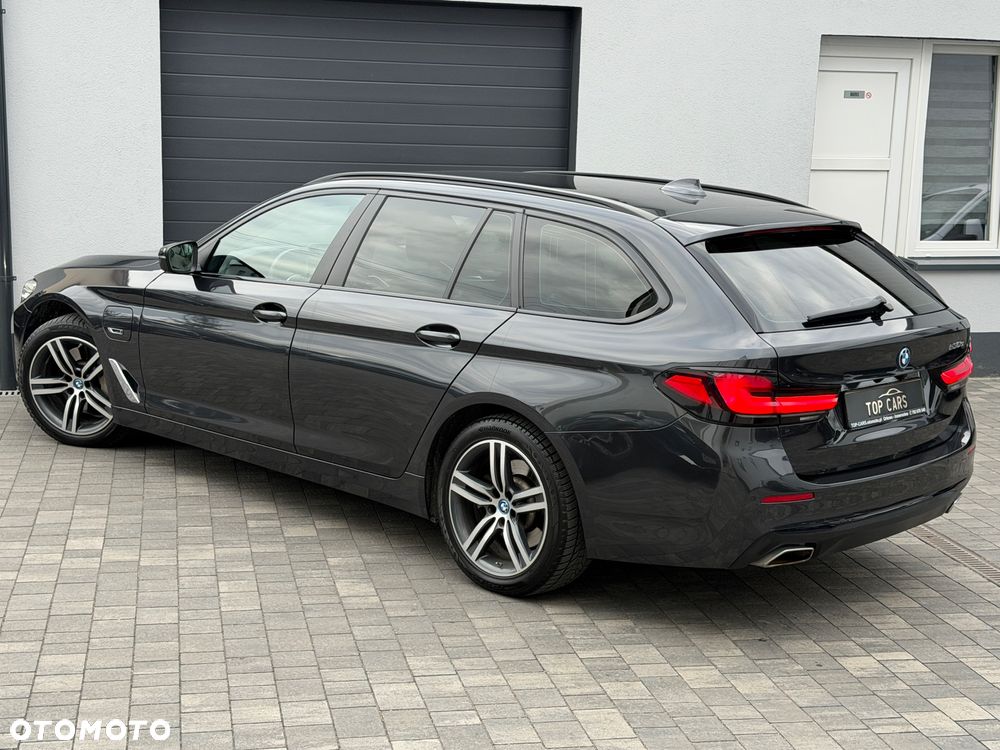 BMW Seria 5 530e PHEV M Sport - 15