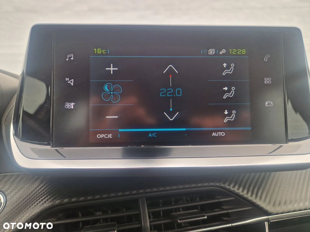 Peugeot 208 Elektromotor 136 Allure - 19