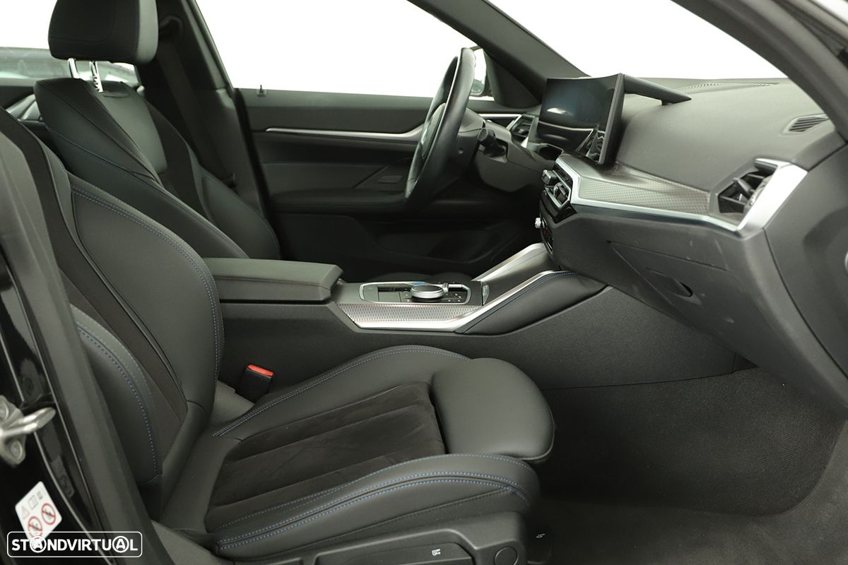 BMW i4 eDrive35 Pack Desportivo M - 27