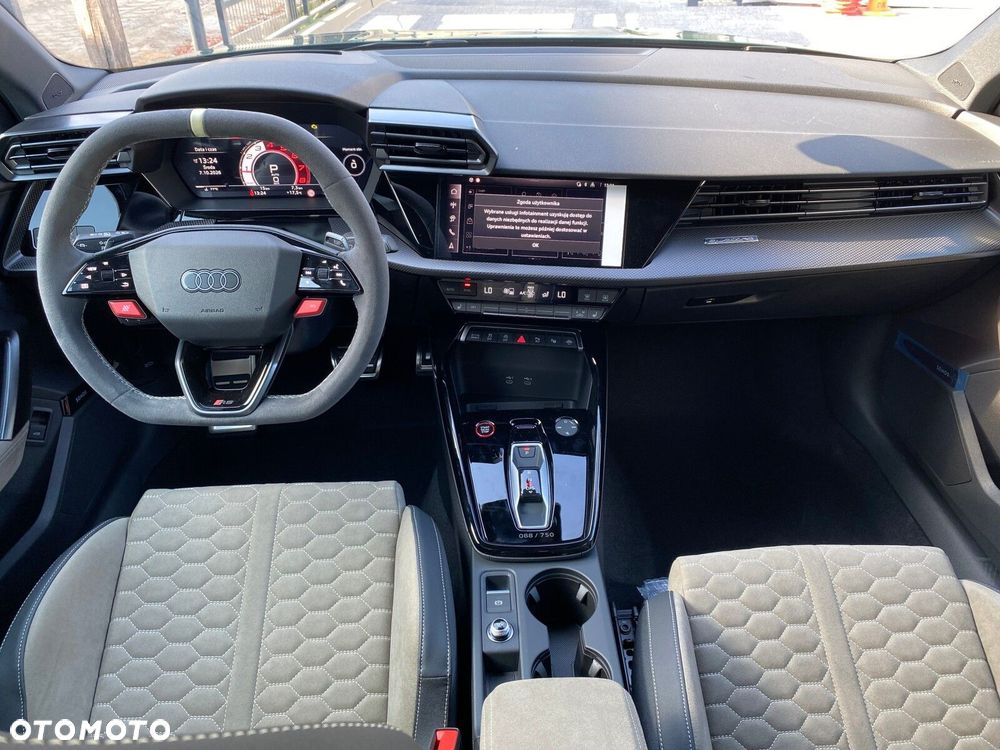 Audi RS3 Sportback - 24