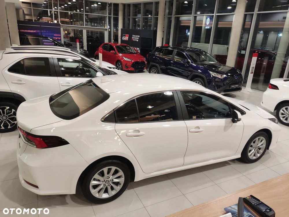 Toyota Corolla 1.5 Comfort - 3