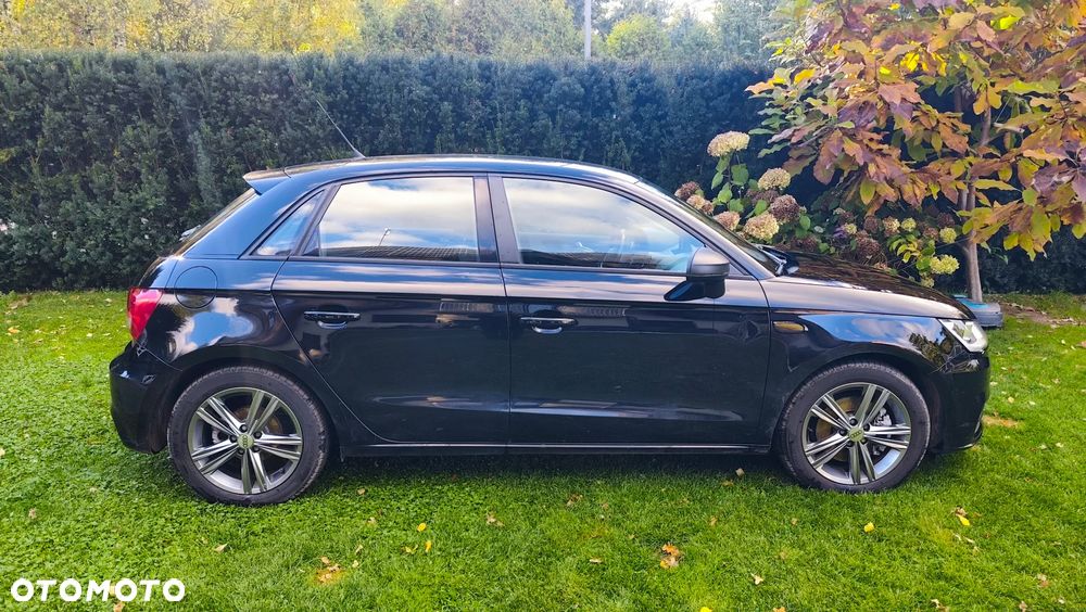 Audi A1 1.6 TDI Attraction - 1