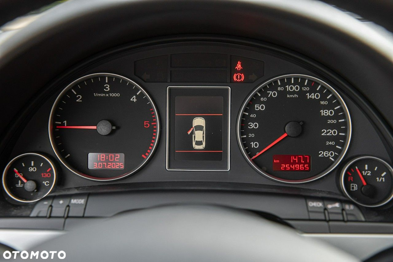Audi A4 Avant 1.9 TDI - 26