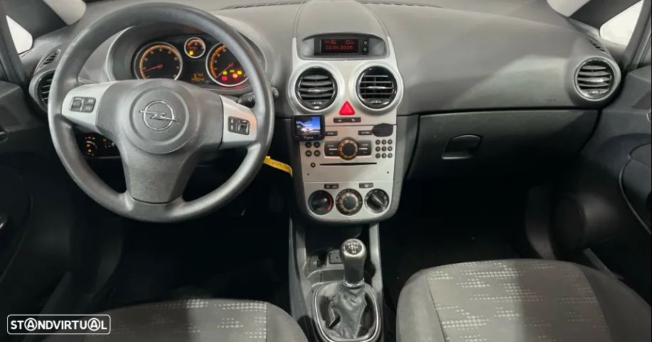 Opel Corsa 1.2 Enjoy - 2