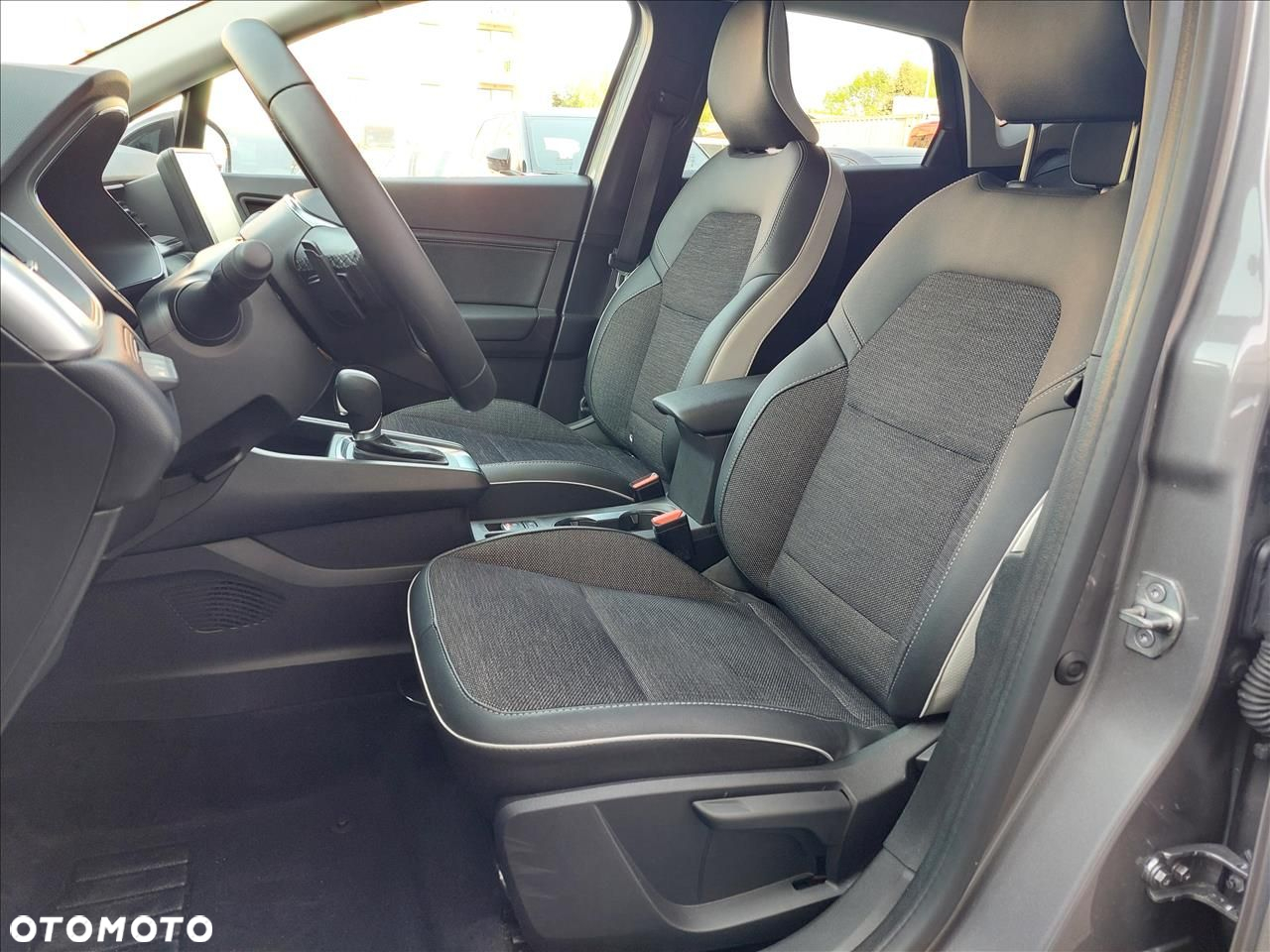 Renault Captur - 5