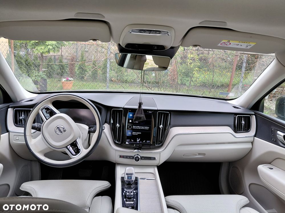 Volvo XC 60 B5 B AWD Inscription - 7