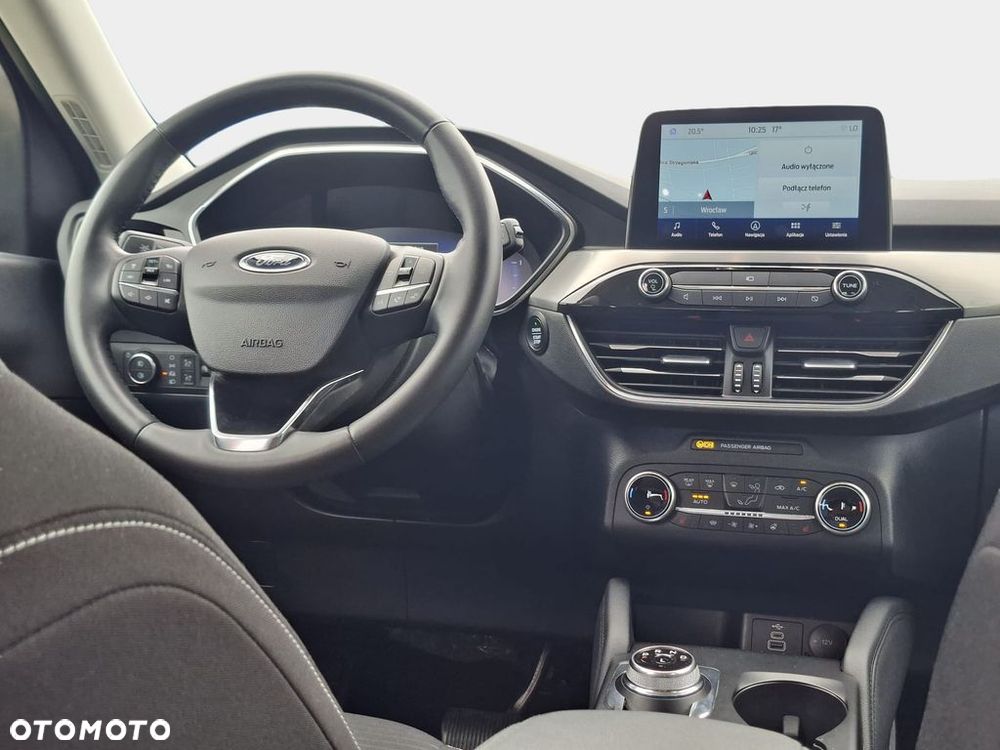 Ford Kuga 2.5 FHEV FWD Titanium eCVT - 12