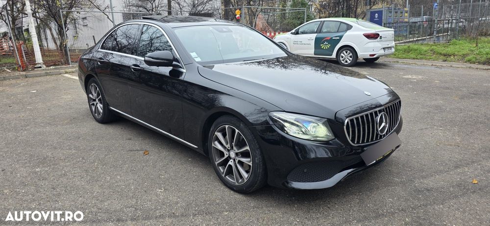 Mercedes-Benz E 220 d 9G-TRONIC AMG Line - 6