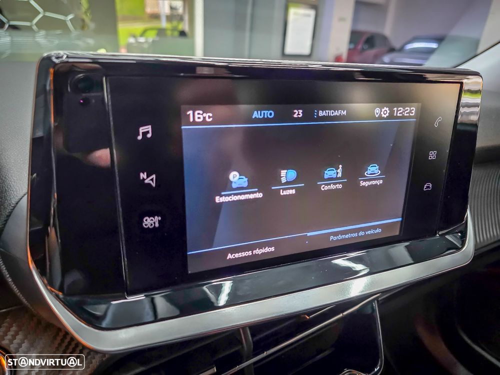 Peugeot 2008 PureTech 130 EAT8 Allure - 35