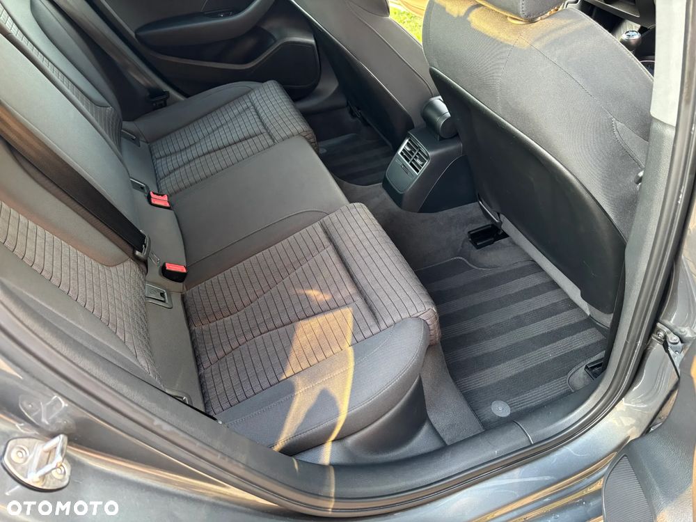 Audi A3 Sportback 30 TDI sport - 16