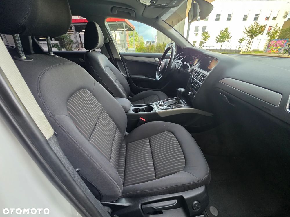 Audi A4 Avant 2.0 TDI DPF multitronic Ambiente - 17