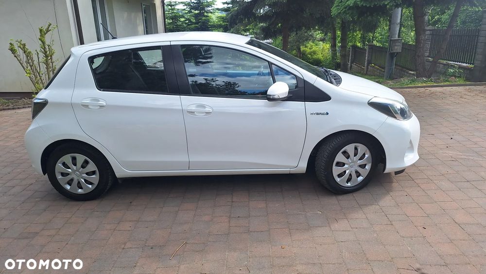 Toyota Yaris 1.5 VVT-i Lounge - 5