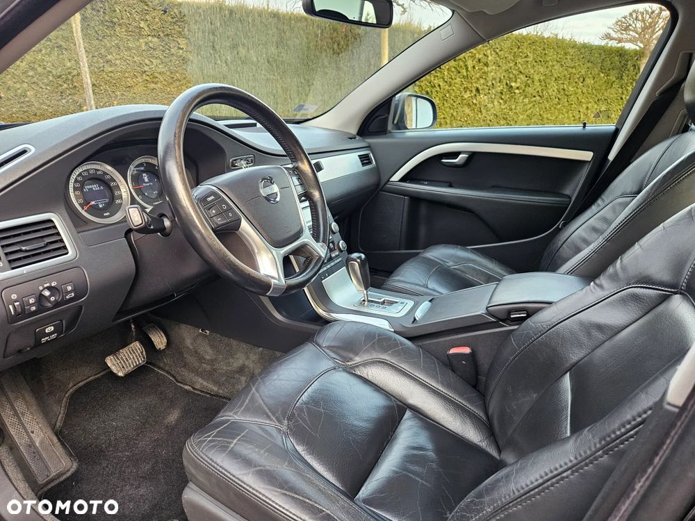 Volvo V70 D5 Summum - 19